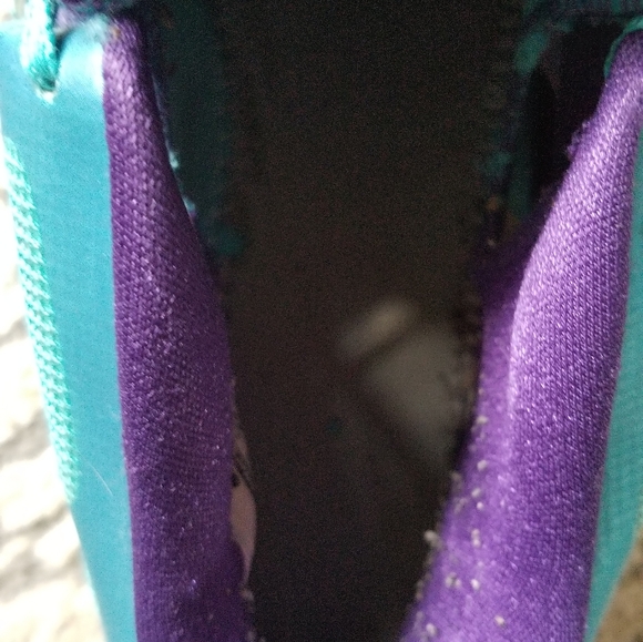 Nike Lebron 9 Low "Summit Lake Hornets" Si… - Picture 11 of 12
